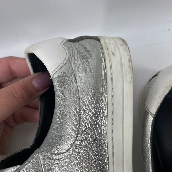 Fendi Silver Metallic Knit Logo
Sneakers Fendi EU sz 38 - Picture 7 of 16